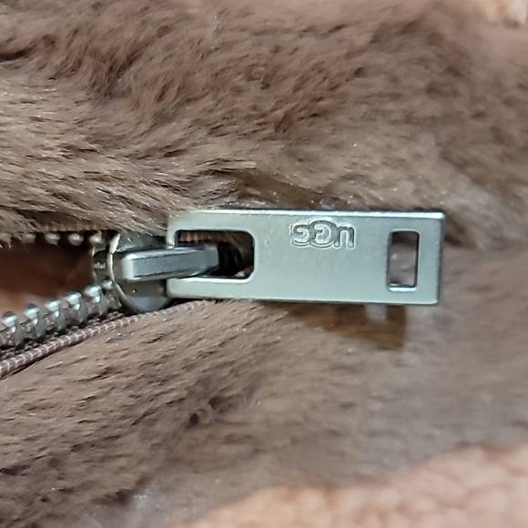 UGG FAUX-FUR Augusta Sherpa Baseball Jacket - Picture 13 of 15